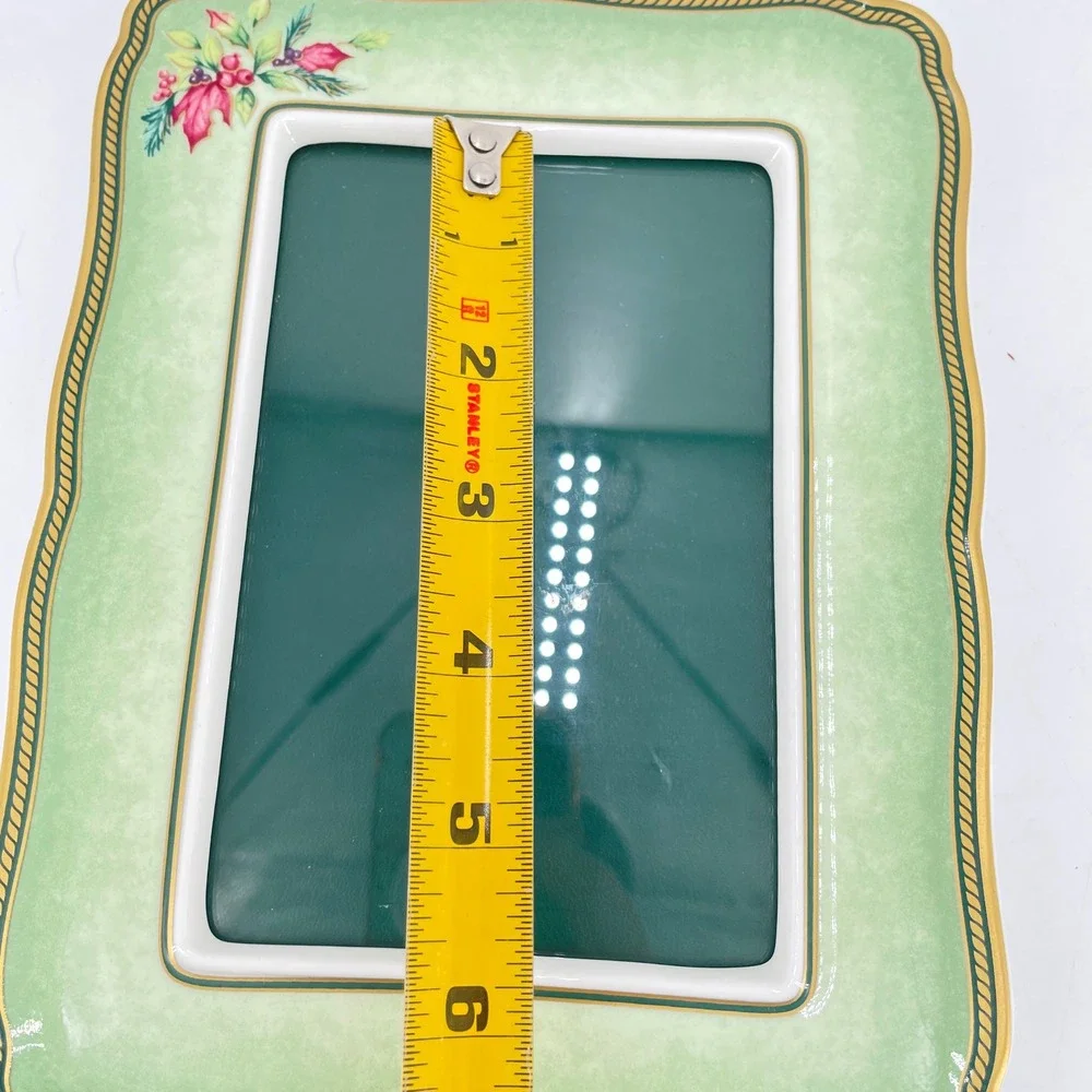 Fitz and Floyd Winter Holiday Ceramic Picture Frame Green Holly Gold Trim 4x6